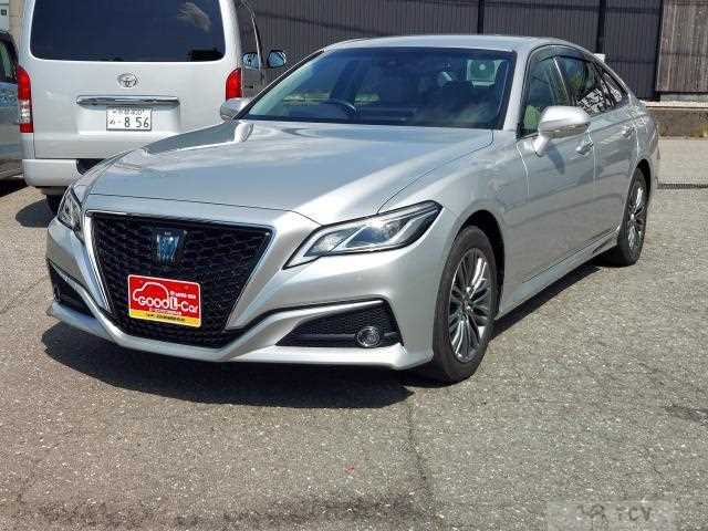 2021 Toyota Crown Hybrid