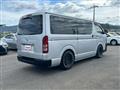 2010 Toyota Hiace Van
