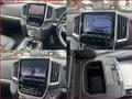 2017 Toyota Land Cruiser