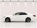 2013 Toyota Crown Hybrid