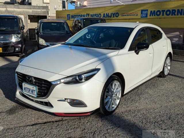 2016 Mazda Axela