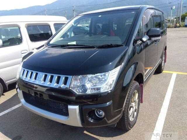 2015 Mitsubishi Delica D5