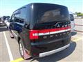 2015 Mitsubishi Delica D5