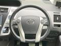 2013 Toyota PRIUS α