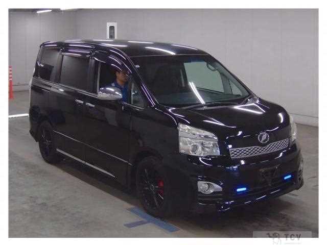 2013 Toyota Voxy