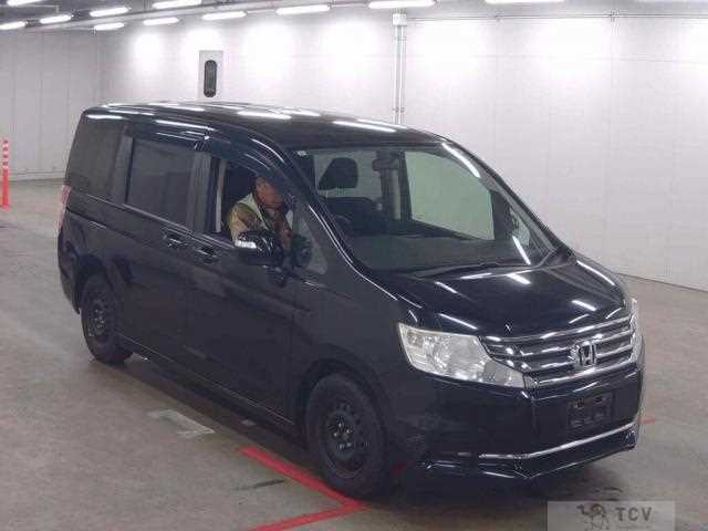 2013 Honda Step WGN
