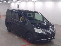 2013 Honda Step WGN