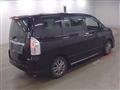 2013 Toyota Voxy