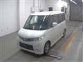 2012 Nissan ROOX