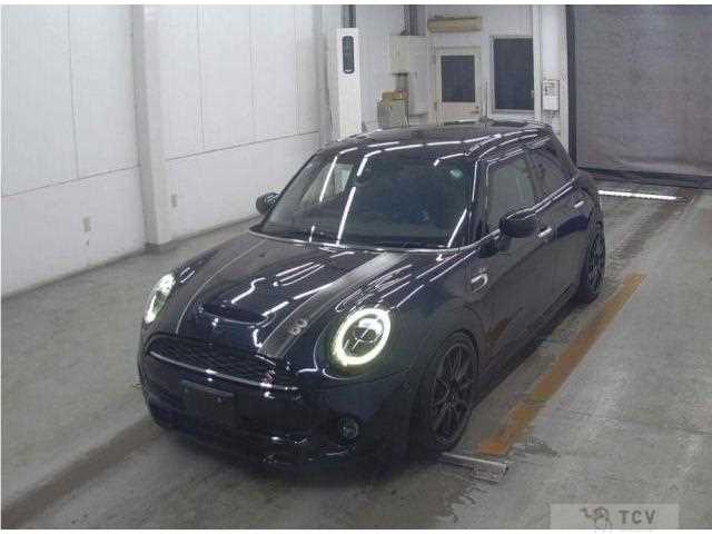 2019 BMW MINI