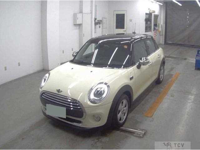 2018 BMW MINI