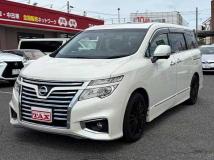 2016 Nissan Elgrand