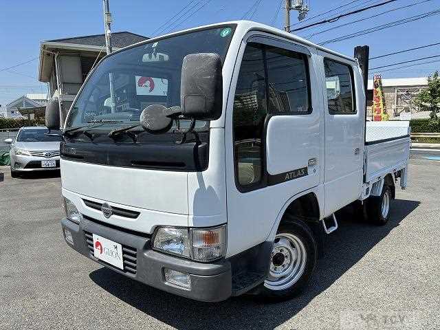 2003 Nissan Atlas