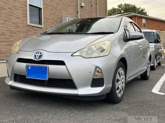 2012 Toyota AQUA