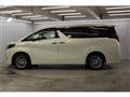 2020 Toyota Alphard Hybrid
