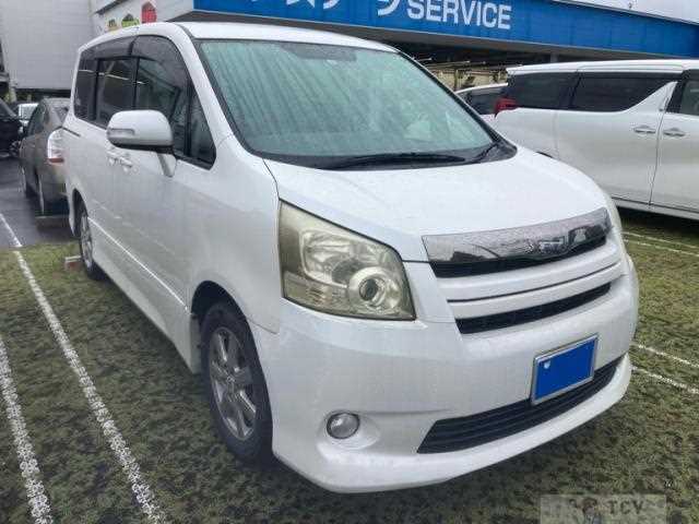 2007 Toyota Noah