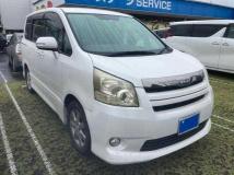2007 Toyota Noah