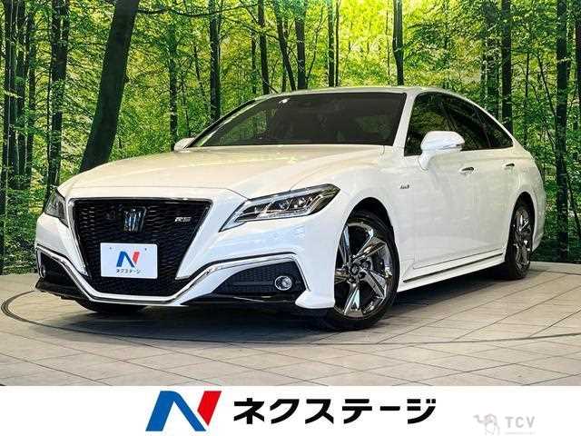 2019 Toyota Crown Hybrid