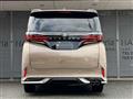 2025 Toyota Alphard Hybrid