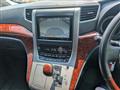 2011 Toyota Vellfire