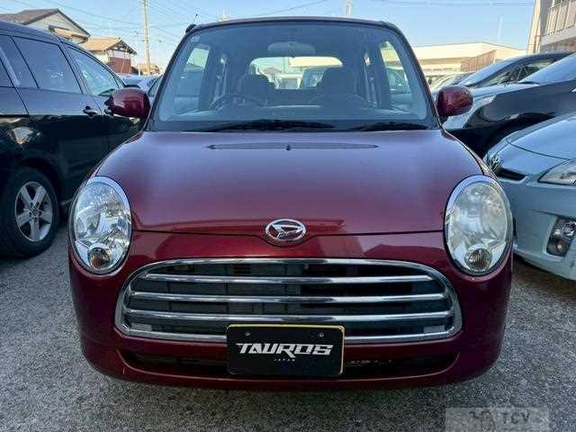 2005 Daihatsu Miragino