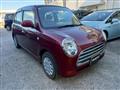 2005 Daihatsu Miragino
