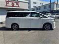 2017 Toyota Vellfire