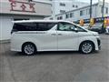 2018 Toyota Vellfire