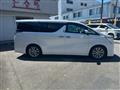 2017 Toyota Vellfire