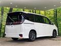 2025 Toyota Voxy