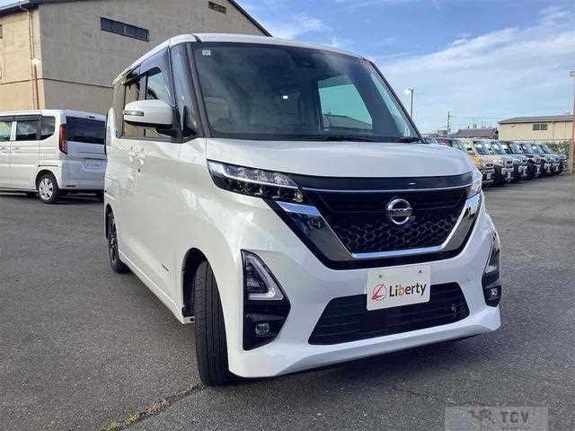 2021 Nissan ROOX