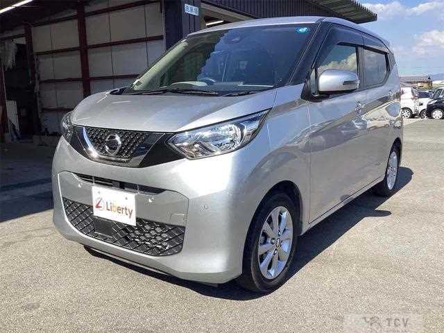 2022 Nissan Nissan Others