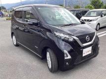 2022 Nissan Nissan Others