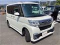 2017 Daihatsu Tanto