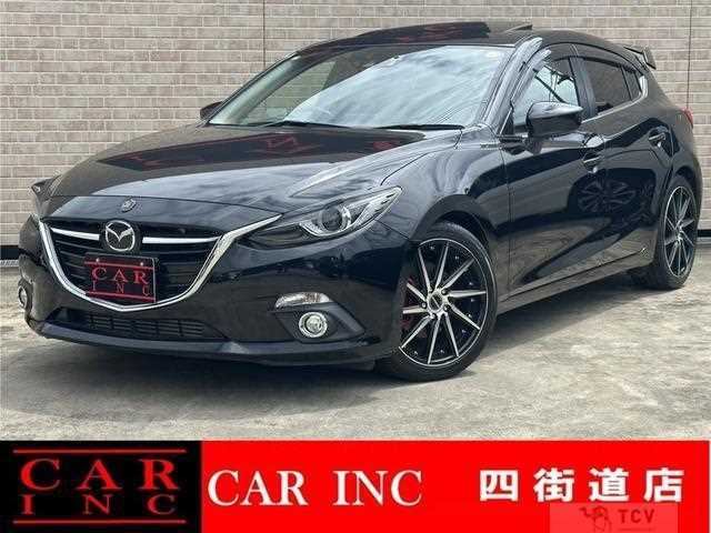 2016 Mazda Axela