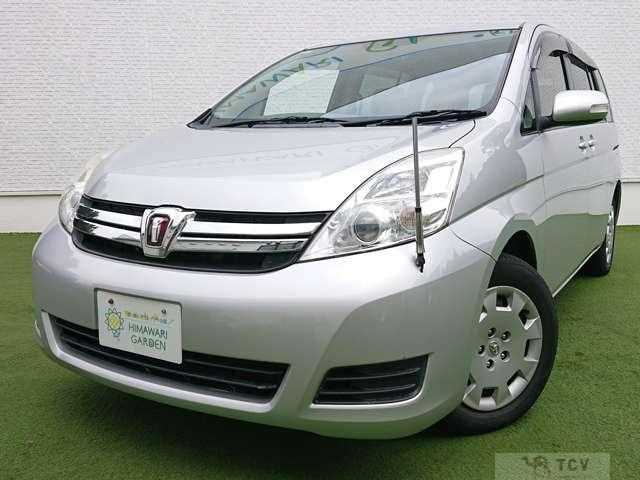 2013 Toyota Isis