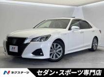 2018 Toyota Crown Hybrid