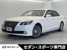 2014 Toyota Crown Majesta