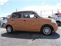 2009 Daihatsu Esse
