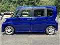 2017 Daihatsu Tanto