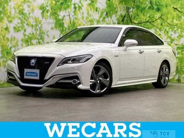 2018 Toyota Crown Hybrid