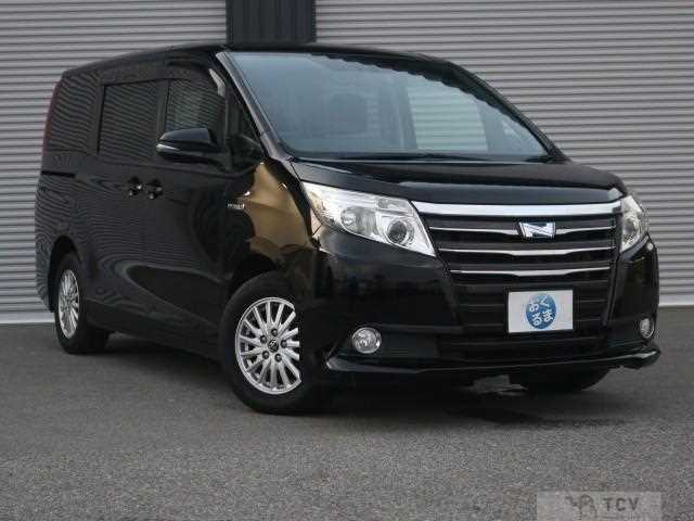 2015 Toyota Noah