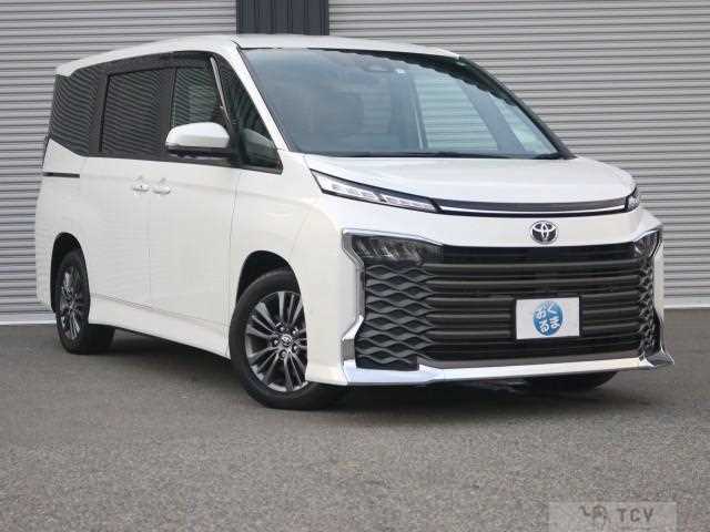 2023 Toyota Voxy