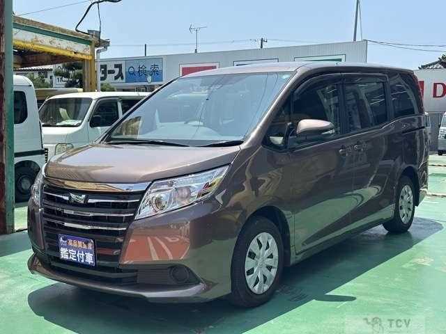 2017 Toyota Noah