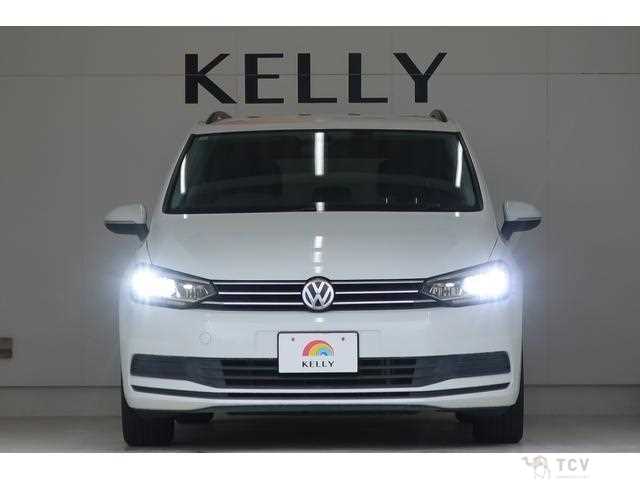 2016 Volkswagen Golf Touran