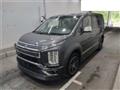 2019 Mitsubishi Delica D5