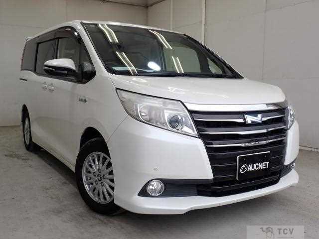 2014 Toyota Noah