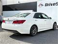 2013 Toyota Crown Hybrid