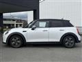 2023 BMW MINI