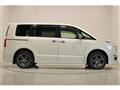 2021 Mitsubishi Delica D5